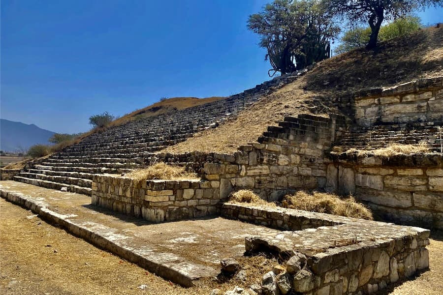 San José el Mogote, el asentamiento más antiguo del valle